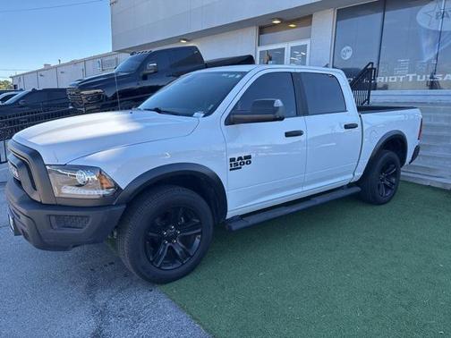 2023 RAM 1500 Classic Warlock Crew Cab 4x4 5'7' Box