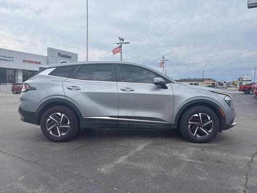 2023 Kia Sportage Hybrid LX