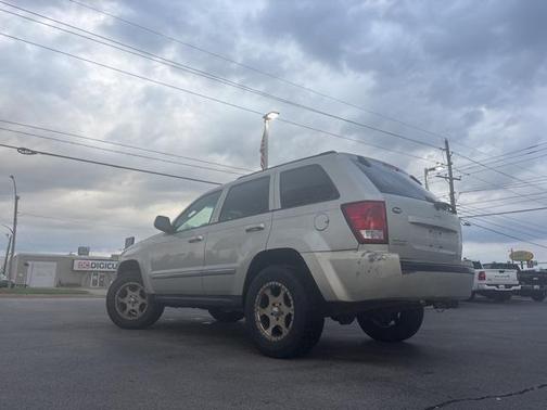 2010 Jeep Grand Cherokee Laredo