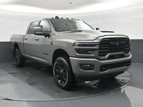 Ceramic Gray Clearcoat 2026 RAM 2500 Laramie Crew Cab 4x4 6'4' Box