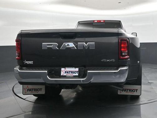 Granite Crystal Metallic Clearcoat 2026 RAM 3500 Tradesman Crew Cab 4x4 8' Box