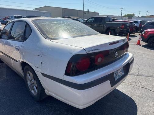 2004 Chevrolet Impala Base