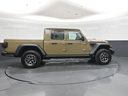 41 2026 Jeep Gladiator Shadow Ops