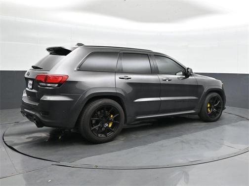 2020 Jeep Grand Cherokee SRT