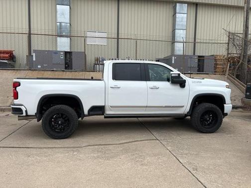 2024 Chevrolet Silverado 2500 High Country