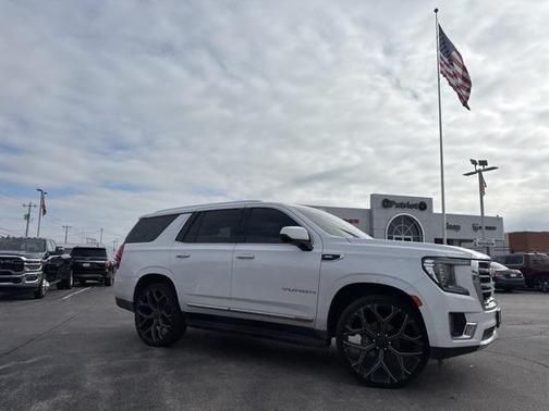 2021 GMC Yukon SLT