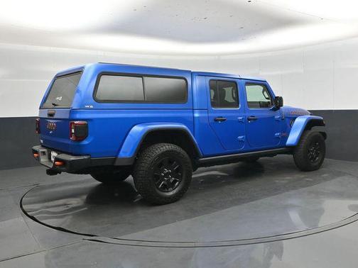 Hydro Blue Pearlcoat 2021 Jeep Gladiator Mojave 4x4