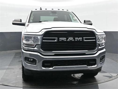 2020 RAM 2500 Big Horn Crew Cab 4X4 6'4' Box