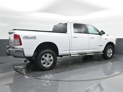 2020 RAM 2500 Big Horn Crew Cab 4X4 6'4' Box