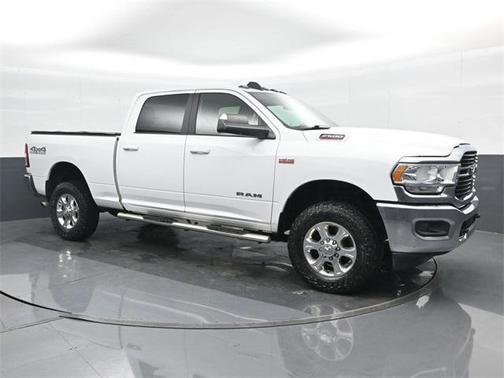 2020 RAM 2500 Big Horn Crew Cab 4X4 6'4' Box