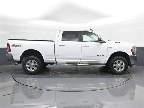 2020 RAM 2500 Big Horn Crew Cab 4X4 6'4' Box