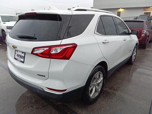 Summit White 2018 Chevrolet Equinox Premier