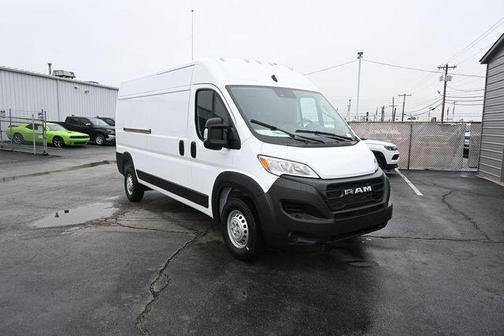 Bright White Clearcoat 2026 RAM ProMaster 2500 High Roof