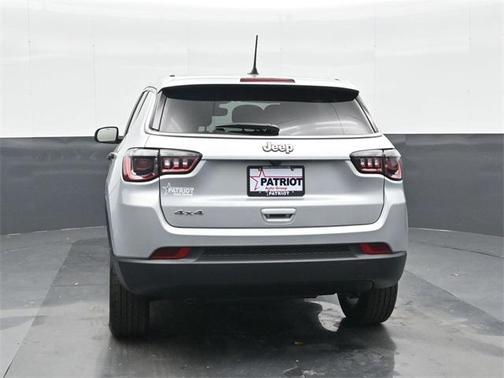 2025 Jeep Compass Sport