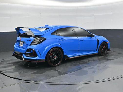 Boost Blue Pearl 2021 Honda Civic Type R Touring