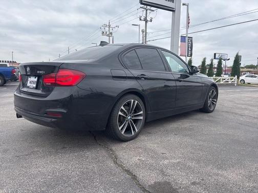 2018 BMW 330 330i