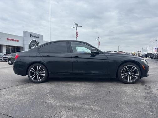 2018 BMW 330 330i
