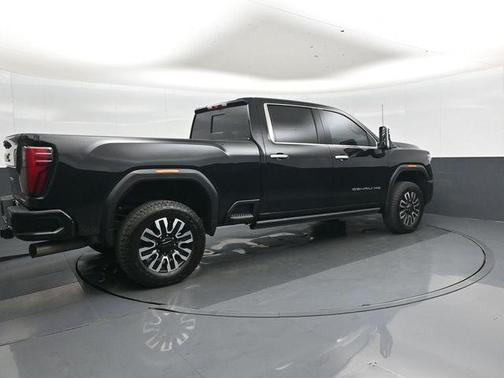 Onyx Black 2024 GMC Sierra 2500 Denali Ultimate