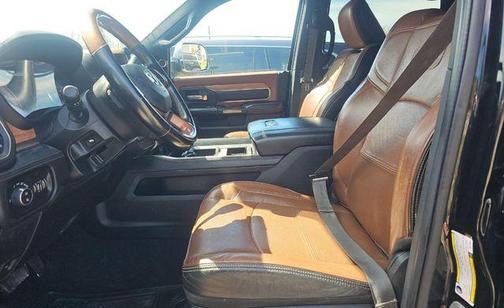 Diamond Black Crystal Pearlcoat 2022 RAM 2500 Longhorn