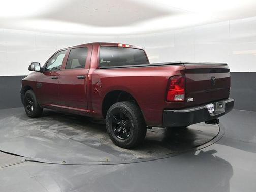 Delmonico Red Pearlcoat 2022 RAM 1500 Tradesman
