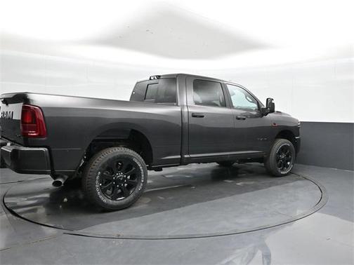 2025 RAM 2500 Big Horn Crew Cab 4x4 6'4' Box