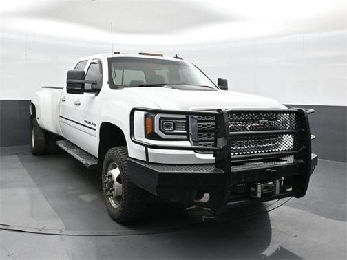 2014 GMC Sierra 3500 Denali