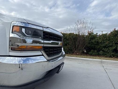 2018 Chevrolet Silverado 1500 WT