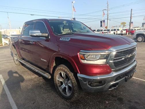 Delmonico Red Pearlcoat 2019 RAM 1500 Laramie