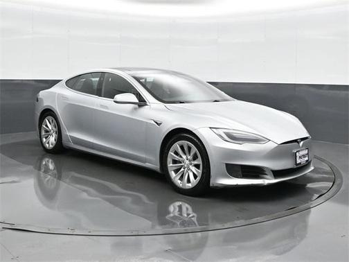 2017 Tesla Model S 90D