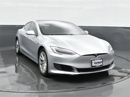 2017 Tesla Model S 90D