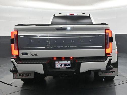 Star White Metallic Tri-Coat 2024 Ford F-350 Platinum