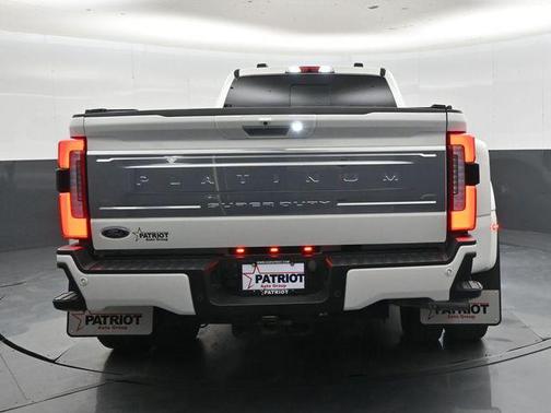 Star White Metallic Tri-Coat 2024 Ford F-350 Platinum