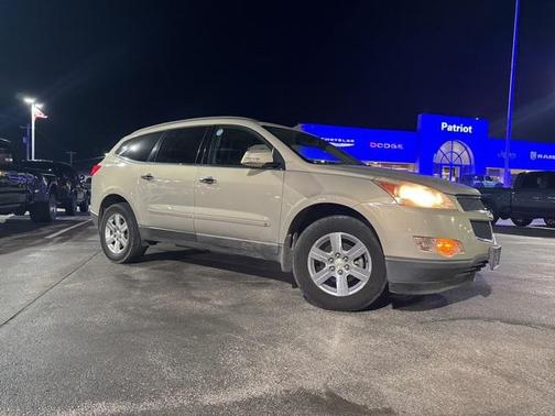2010 Chevrolet Traverse LT