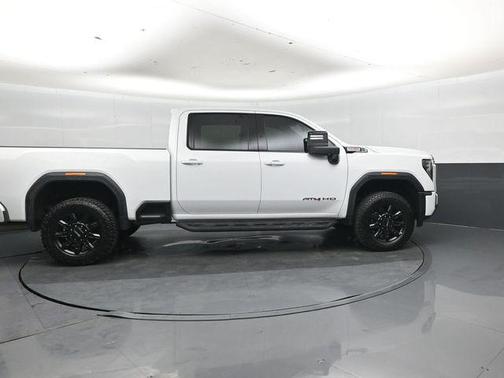 Summit White 2025 GMC Sierra 2500 AT4