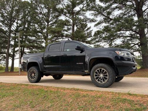 Black 2020 Chevrolet Colorado ZR2