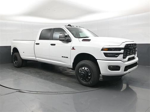 2026 RAM 3500 Big Horn Crew Cab 4x4 8' Box