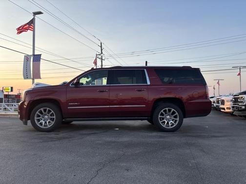 2017 GMC Yukon XL Denali
