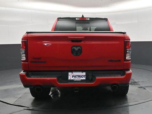 Flame Red Clearcoat 2022 RAM 1500 Big Horn/Lone Star