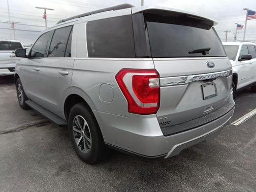 Ingot Silver 2019 Ford Expedition XLT