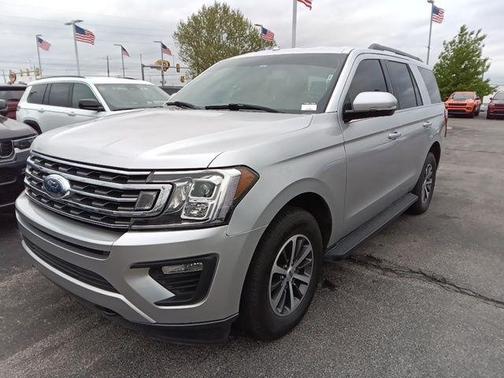 Ingot Silver 2019 Ford Expedition XLT