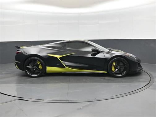 2024 Chevrolet Corvette E-Ray RWD Convertible 2LZ