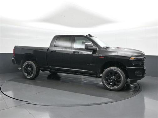 2025 RAM 2500 Laramie Crew Cab 4x4 6'4' Box