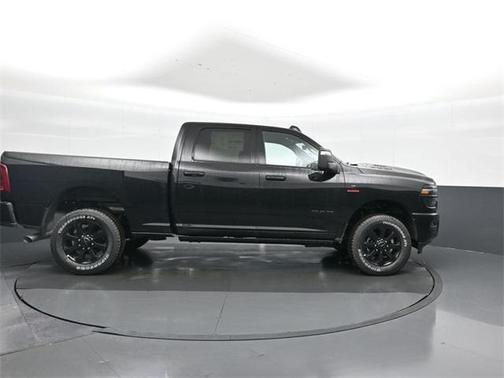 2025 RAM 2500 Laramie Crew Cab 4x4 6'4' Box