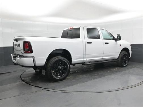 2026 RAM 2500 Black Express Crew Cab 4x4 6'4' Box