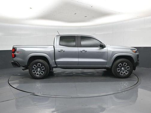 Sterling Gray Metallic 2024 Chevrolet Colorado Z71