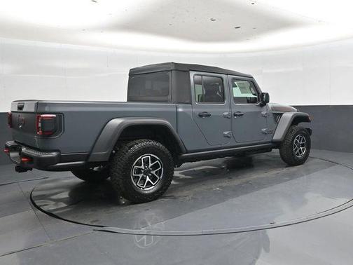 Anvil Clearcoat 2026 Jeep Gladiator Shadow Ops