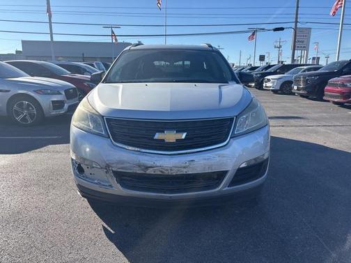 2016 Chevrolet Traverse LS