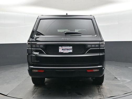 High Gloss Black 2026 Jeep Grand Wagoneer Limited Reserve 4x4