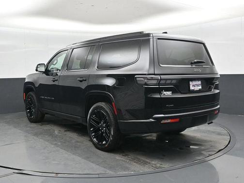 High Gloss Black 2026 Jeep Grand Wagoneer Limited Reserve 4x4