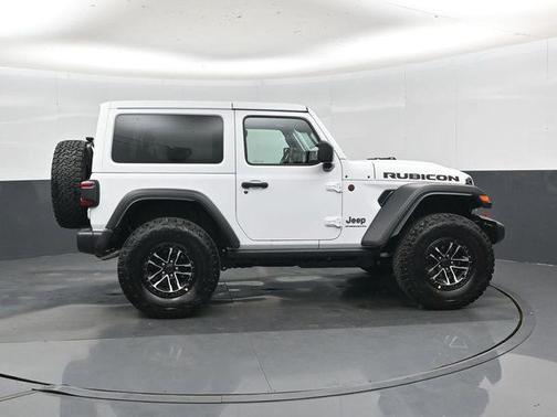 Bright White Clearcoat 2026 Jeep Wrangler Rubicon